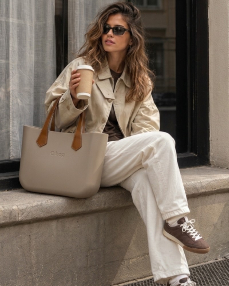 O bag — borsa con manici in cuoio
